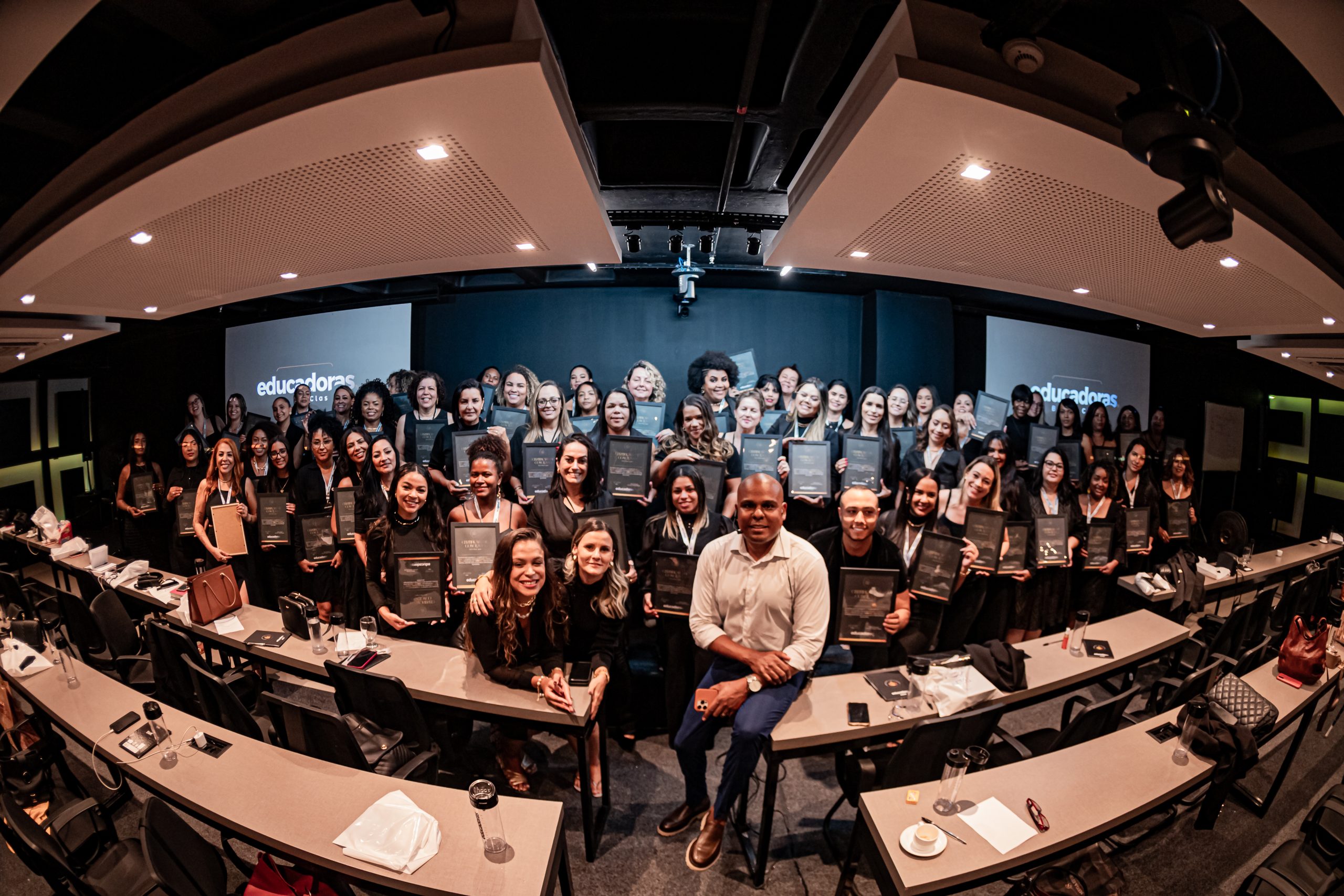 Educadoras Beauty I BH 02-12-24 480